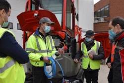 volvo technicians in training