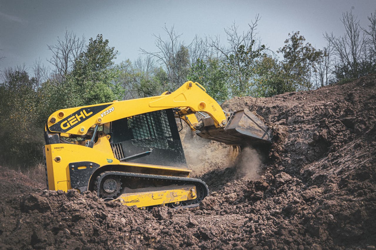 gehl vt320 picking up dirt