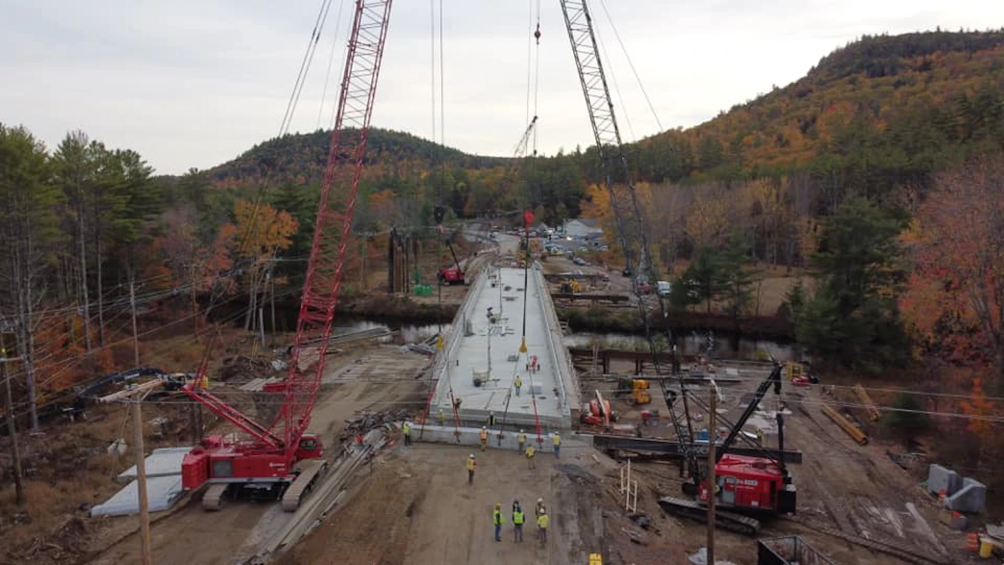 NHDOT s First Bridge Slide Replaces Old Bridge In 84 Hours Equipment 