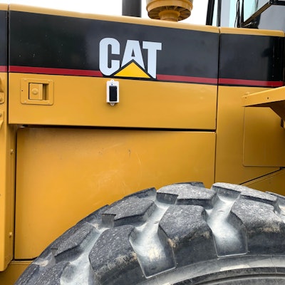 TennaMINI Solar - Cellular GPS Tracker.jpeg