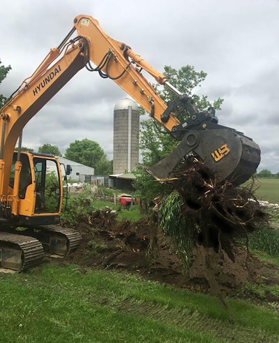 Power Grip Bucket With Tree