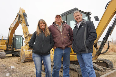 Lead crew: Davis with Vice President Tracy DiGesualdo (left) and Operations Manager Lane Johnson (center).