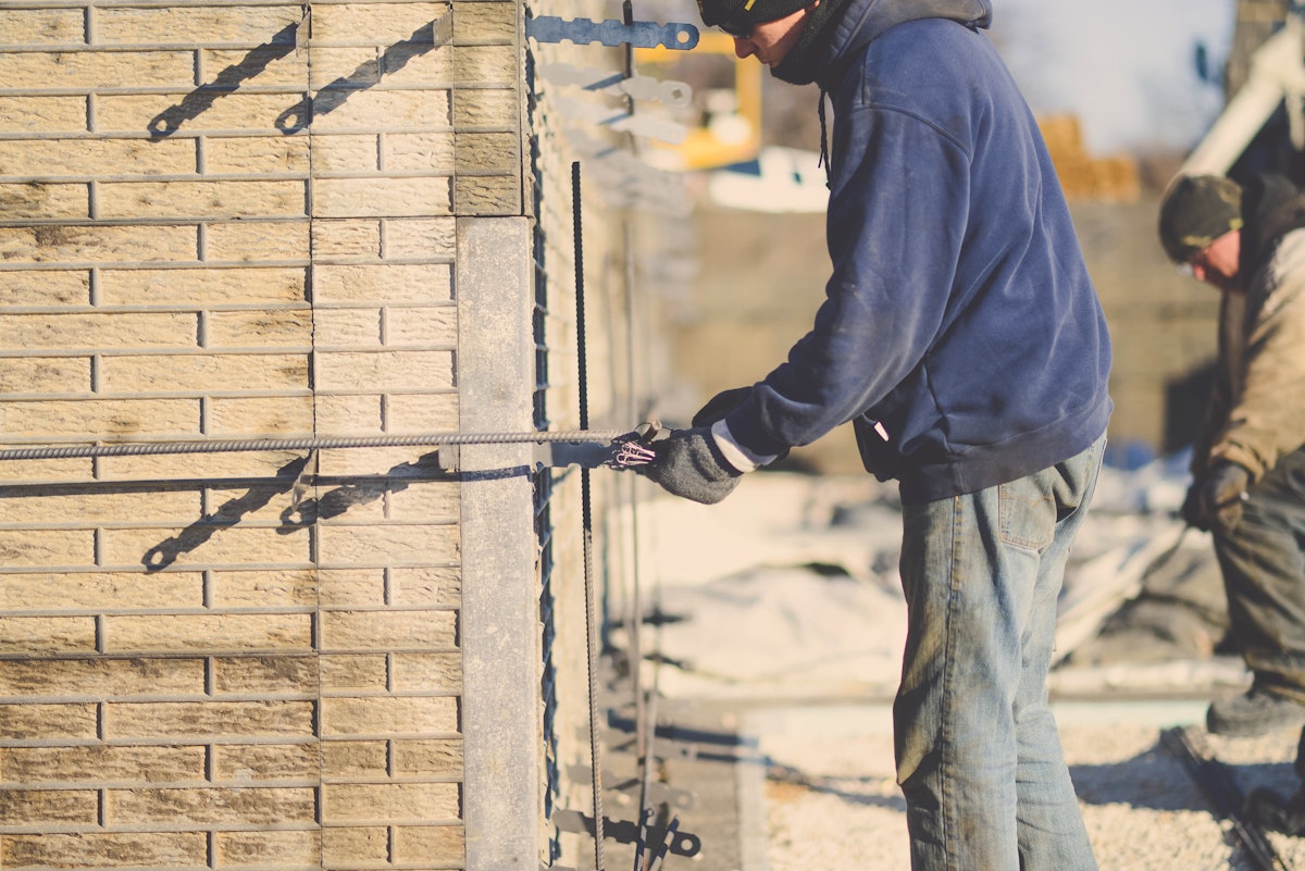 Concrete Form Tie Shortages In The Construction Industry Equipment World