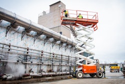 snorkel scissor lift