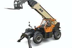 JLG 1075 telehandler