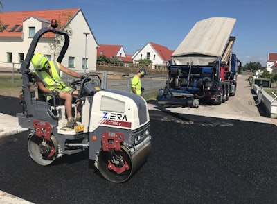 Dynapac test CC900 e electric asphalt compactor