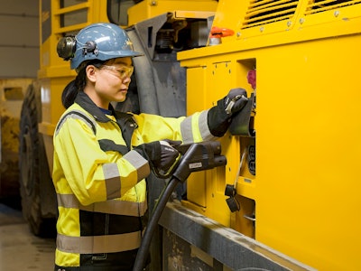 Epiroc partners with Kempower for battery charging.