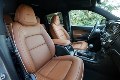 GMC Canyon AT4 Concept interior