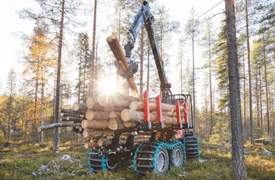 Komatsu 855-3 forwarder