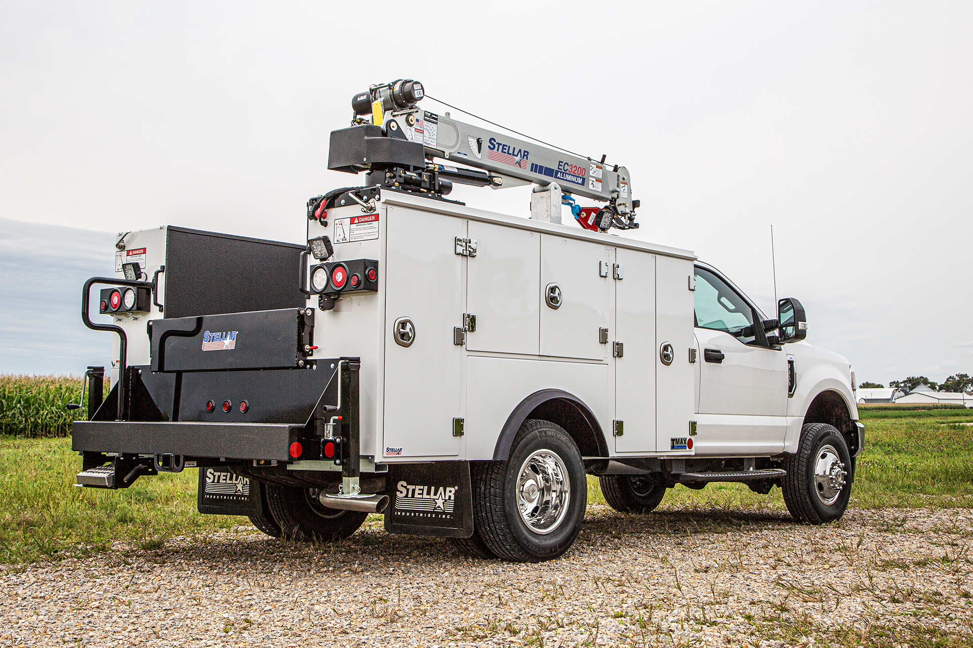 Stellar Launches TMAX 16K Aluminum Service Truck Body | Equipment World