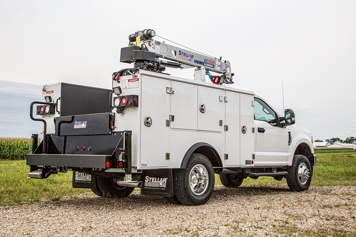 トップス CarService THERMAL LS Stellar launches TMAX 16K aluminum service truck body