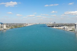 U.S. Canadian towers gordie howe international bridge