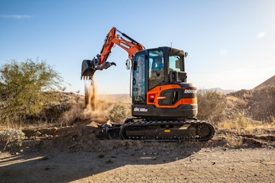 Doosan demonstrates DX50Z-7 compact excavator