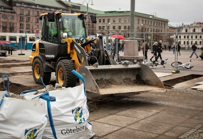 Volvo L25 wheel loader working in the central square in Gothenburg, Sweden.