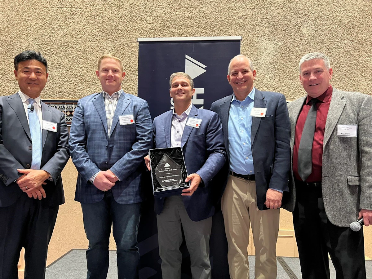 Top Hyundai Construction Equipment Dealers of 2021 Announced - Vimarsana News