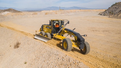 Komatsu GD655-7 motor grader wide view