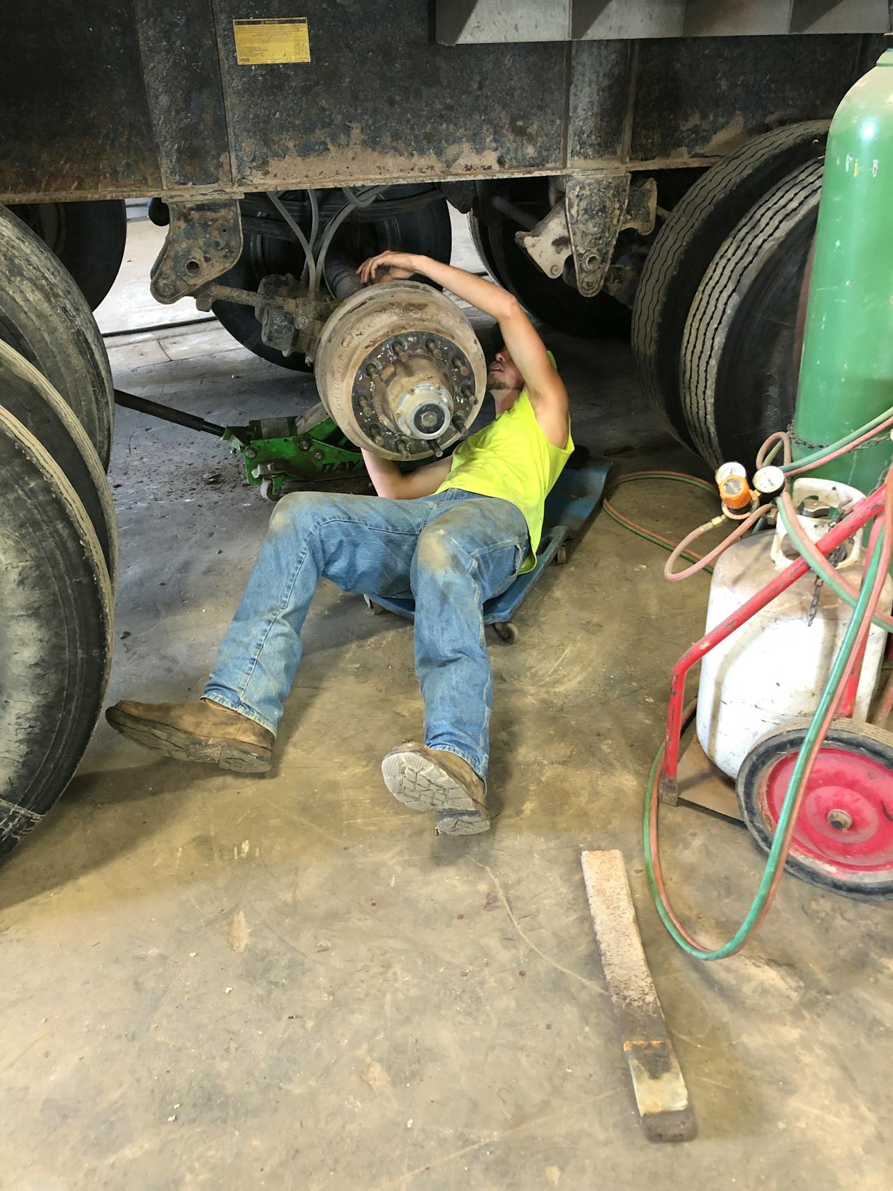 Jason Guelig Excavating mechanic working