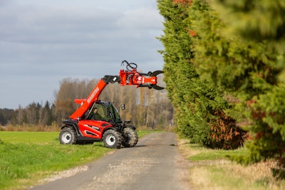 Manitou new ULM 412 H telehandler pruning attachment