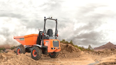 The upgraded D301AHG has an optimized power-to-weight ratio, giving it lower fuel consumption and more maneuverability.