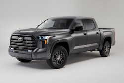 2023_Toyota_Tundra_SX_Package_Magnetic_Gray_Metallic_001.j