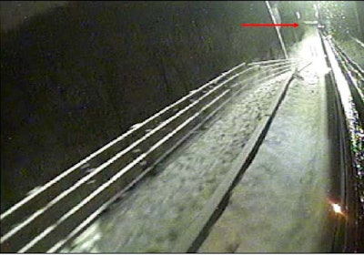 Pittsburgh bridge collapse Bus photo fallen off abutment