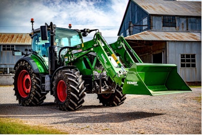 08 21 fendt Vario 300 Series