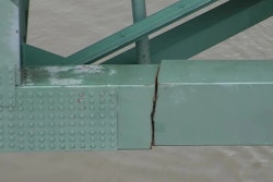 DeSoto Bridge crack
