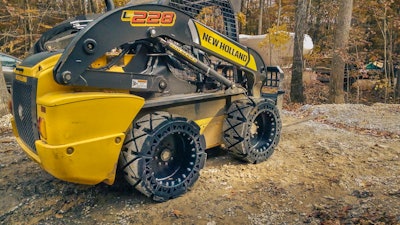 New Holland Skid Steer with Airless Evolution Wheel EWRS-HS tire
