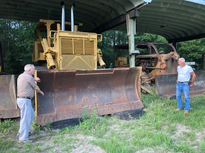 1972 Allis-Chalmers HD41 dozer Frank Burke and Ron Barton by the blade