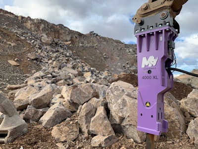 Mazio 4000XL Hydraulic Breaker on rocks