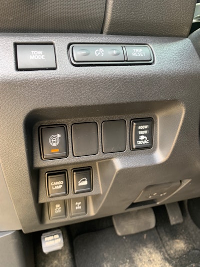 Plenty of button to push but the lower four are tough a little tough to reach.