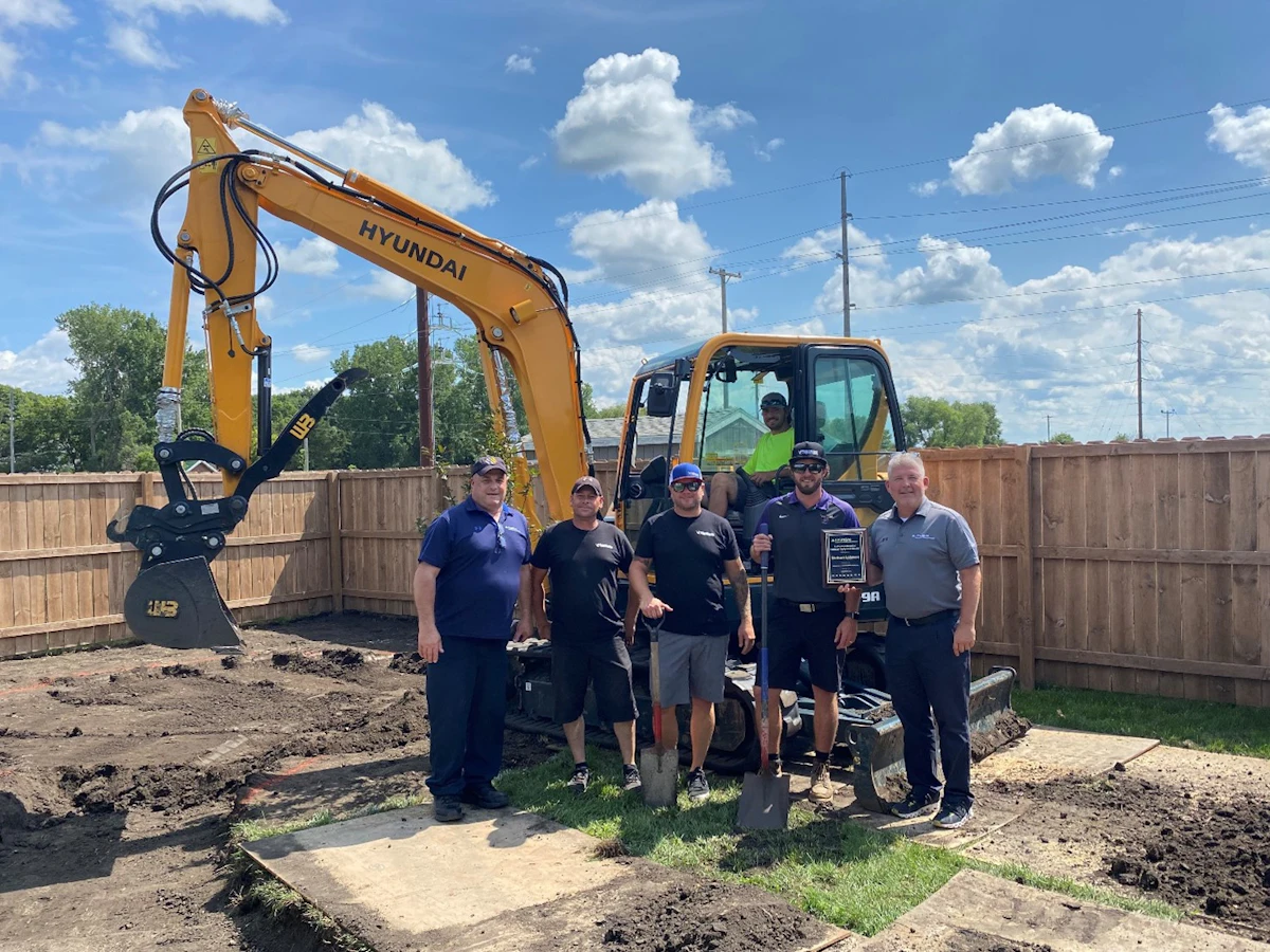 Hyundai Expands with Blackhawk Equipment - Vimarsana News