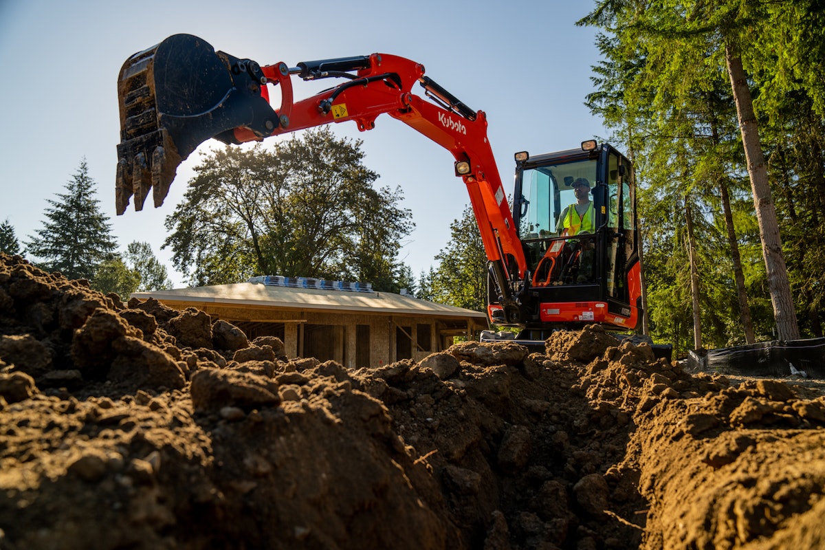 オープンセール 福袋 Video: Kubota launches new KX030-4 compact excavator for その他