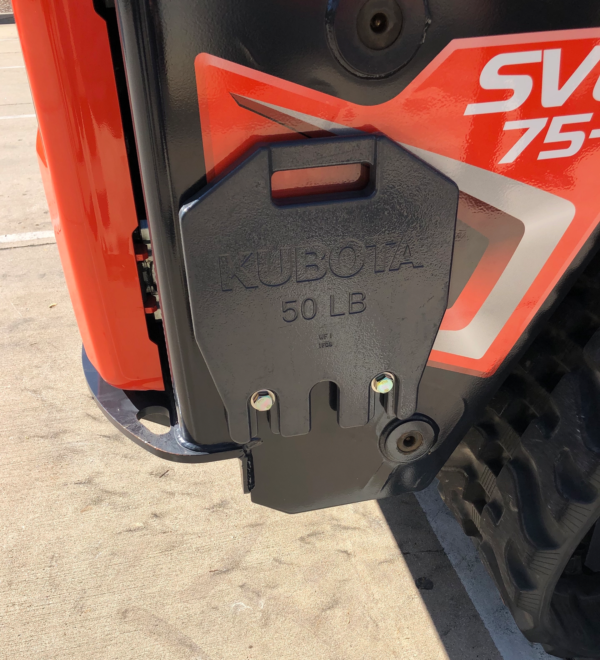 Kubota shows glimpse of new SVL753 compact track loader (Video) Equipment World