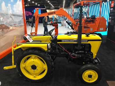 1965 McCulloch-branded Kubota-built D20-tractor showroom