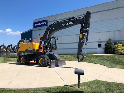 Highway Equipment & Supply exterior of dealership with Volvo wheeled excavator in foreground