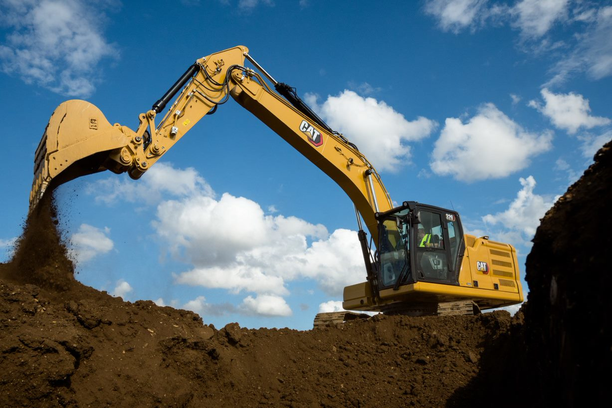 Cat 320 Electric Excavator