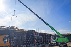 Sennebogen 653e telescopic battery-powered crane