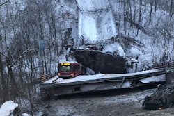 collapsed Fern hollow Bridge pittsburgh snow bus stuck