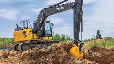 John Deere 200 G-Tier excavator digging