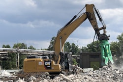 Montabert SDT Multiprocessor attachment on a Cat excavator