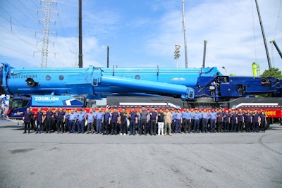 Zoomlion S 2 400 Ton All Terrain Crane Breaks The World Hoisting Record Now In Bulk Sale 62d9abe978493