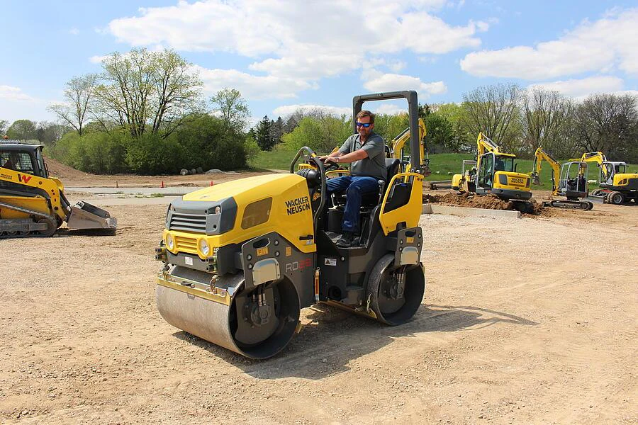 Wacker Neuson's RD28-120 roller wins highest retained value | Equipment ...
