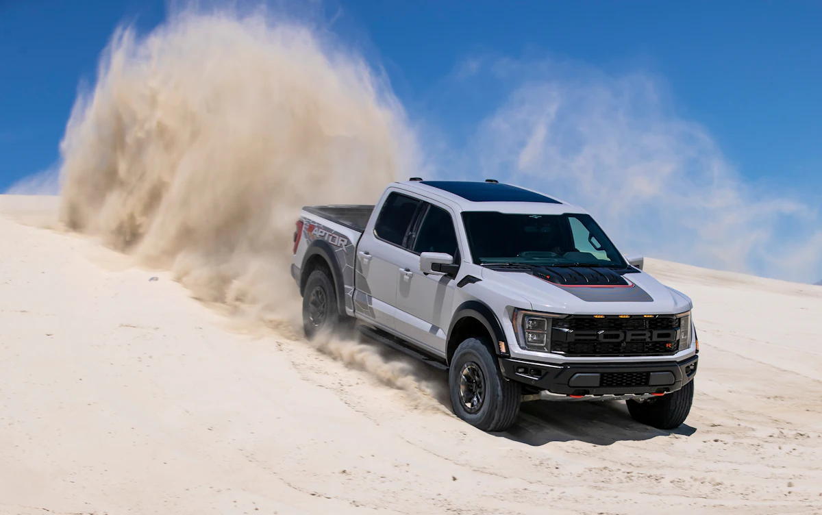 2023 Ford Raptor R roars to life in Hennessey dyno test | Equipment World