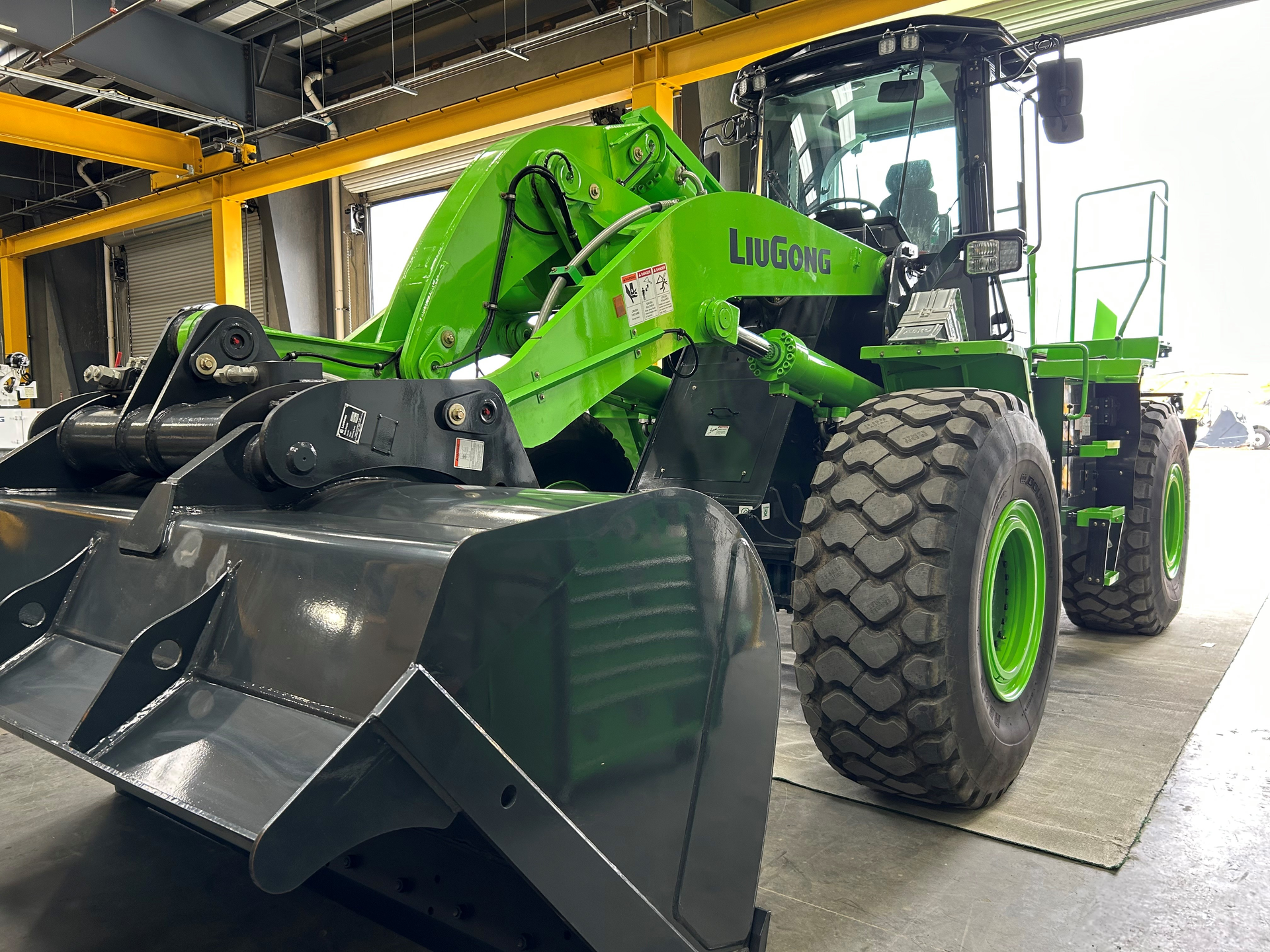 LiuGong 856H-E MAX Battery-Electric Wheel Loader