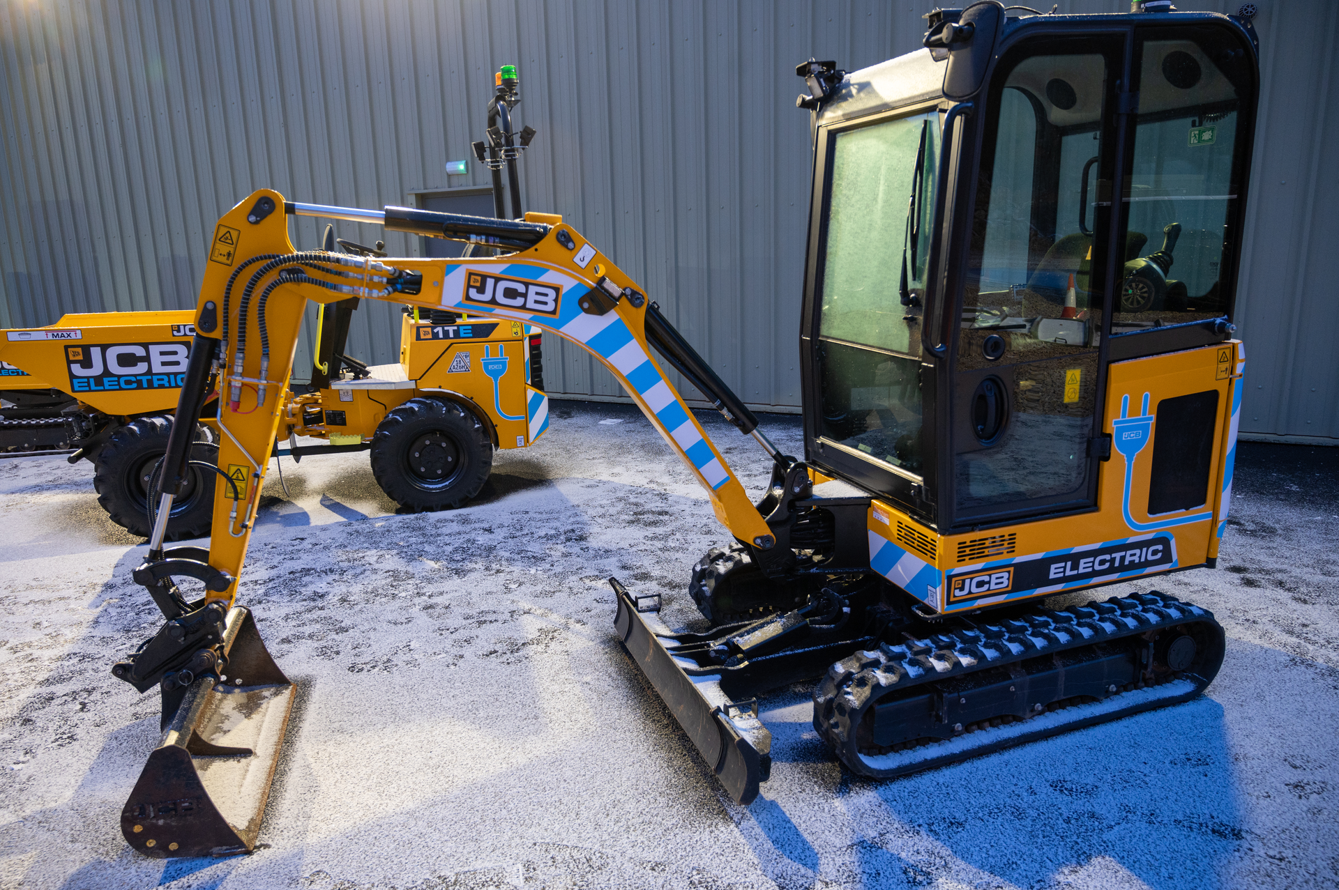 JCB Electric Mini Excavator