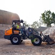 Tobroco-Giant G3500 compact wheel loader