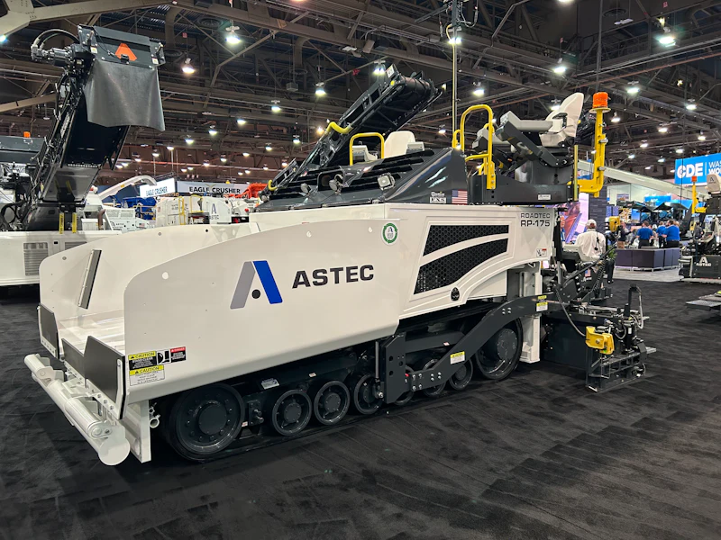Astec unveils new Roadtec RP175, RP195 pavers | Equipment World