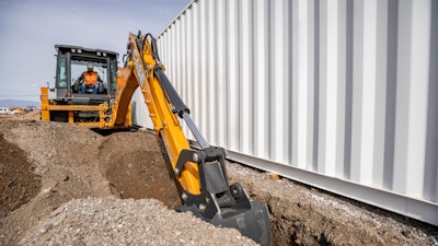 Case 695SV Construction King Backhoe Loader with Side Shift