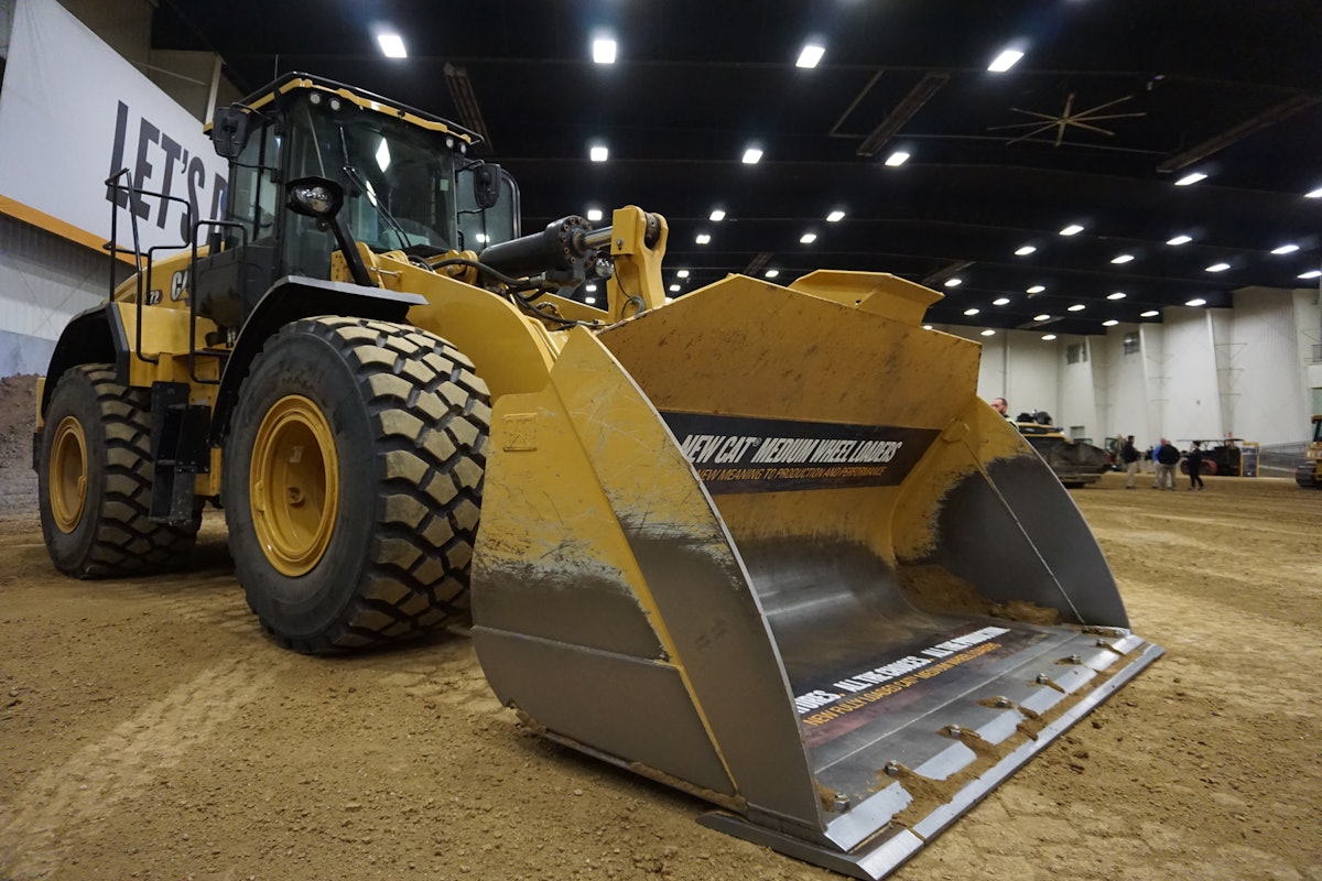 Caterpillar union workers ratify new 6-year labor contract | Equipment ...